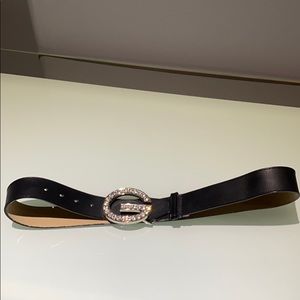 GUESS belt